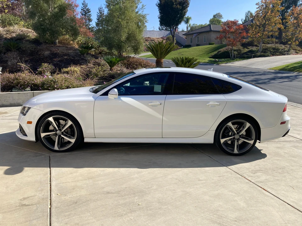 2015 Audi C7 RS7 - Image 9 of 31