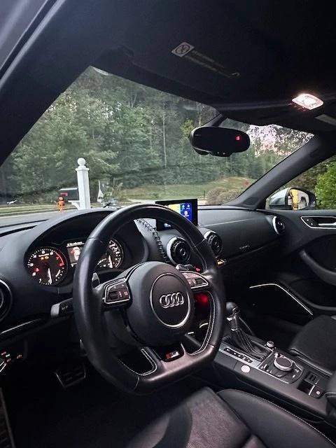 2015 Audi 8V S3 - Image 7 of 10