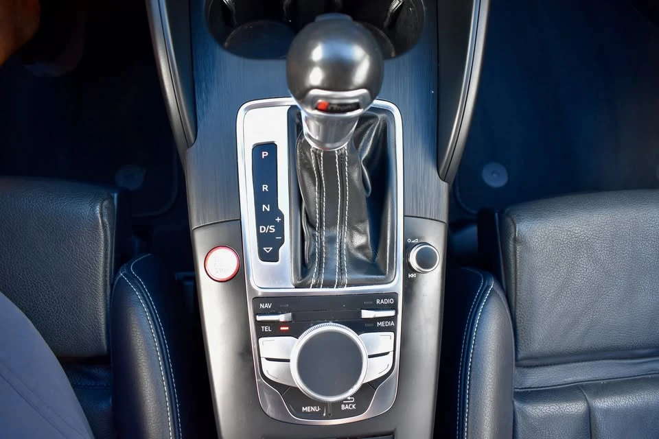 2015 Audi 8V S3 - Image 16 of 21