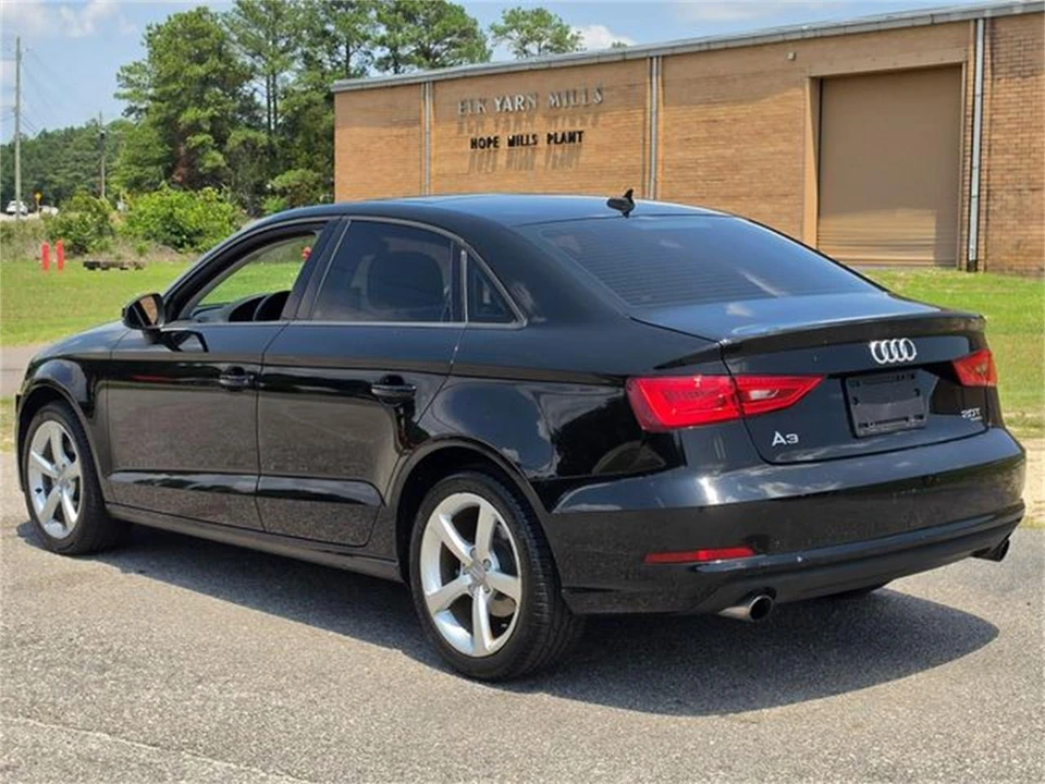 2015 Audi 8V S3 - Image 11 of 31