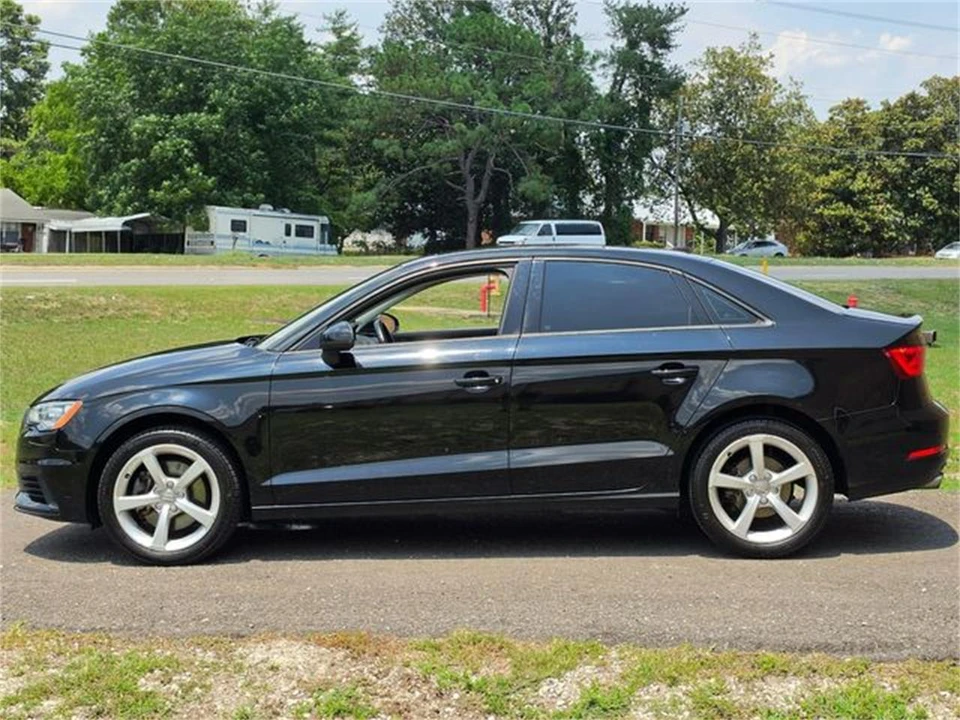 2015 Audi 8V S3 - Image 12 of 31