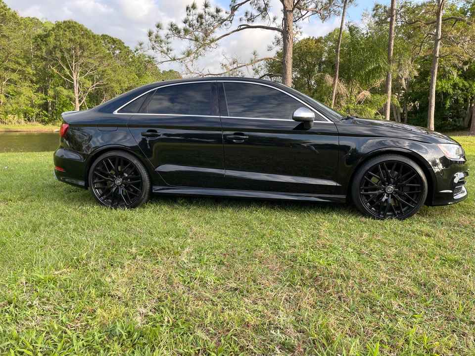 2015 Audi 8V S3 - Image 19 of 31