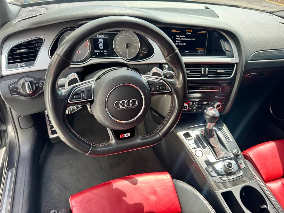 2015 Audi B8 S4 - Image 9 of 24