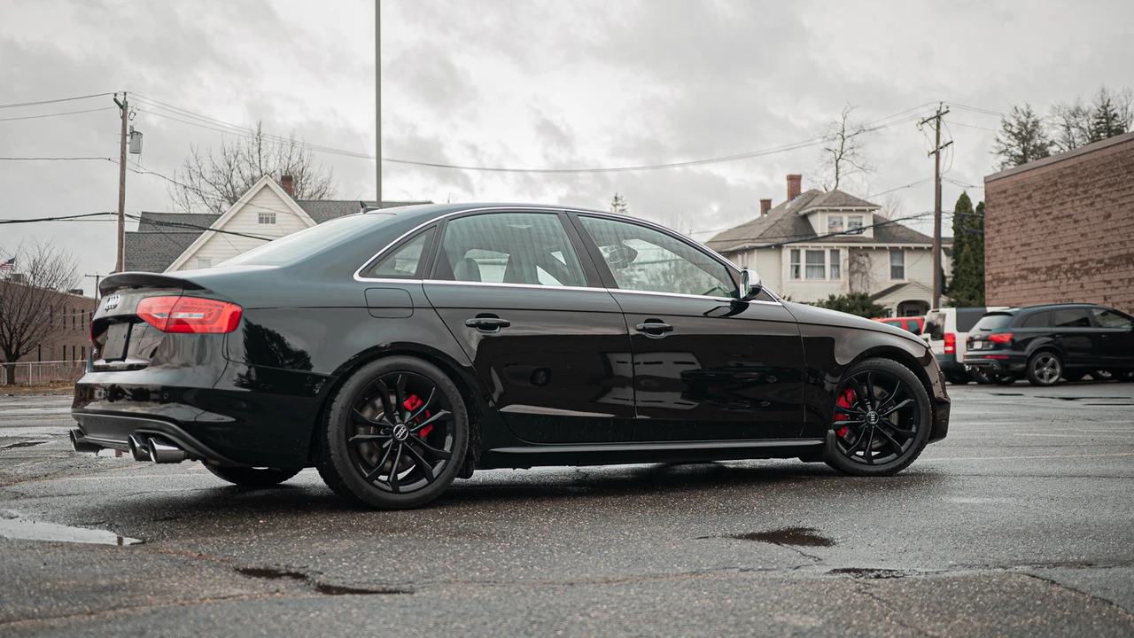2015 Audi B8 S4 - Image 6 of 31