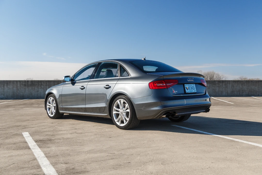 2015 Audi B8 S4 - Image 4 of 31
