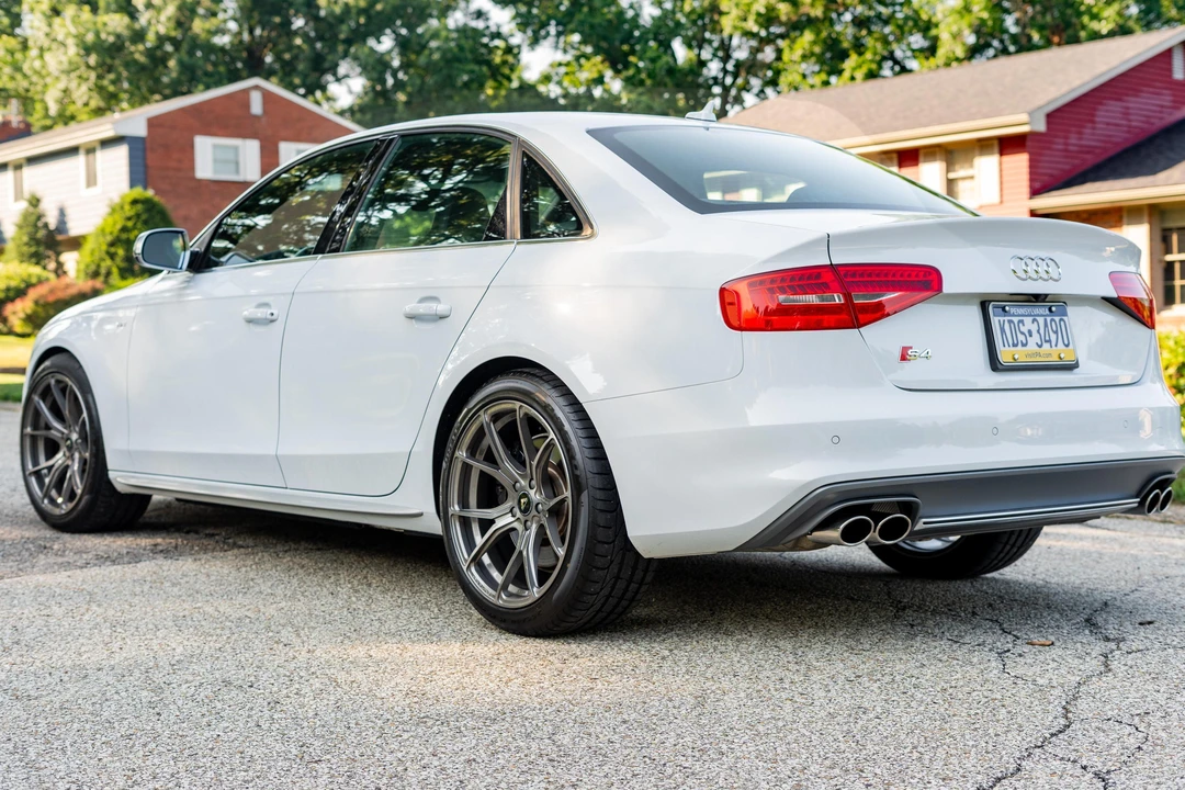 2015 Audi B8 S4 - Image 4 of 31
