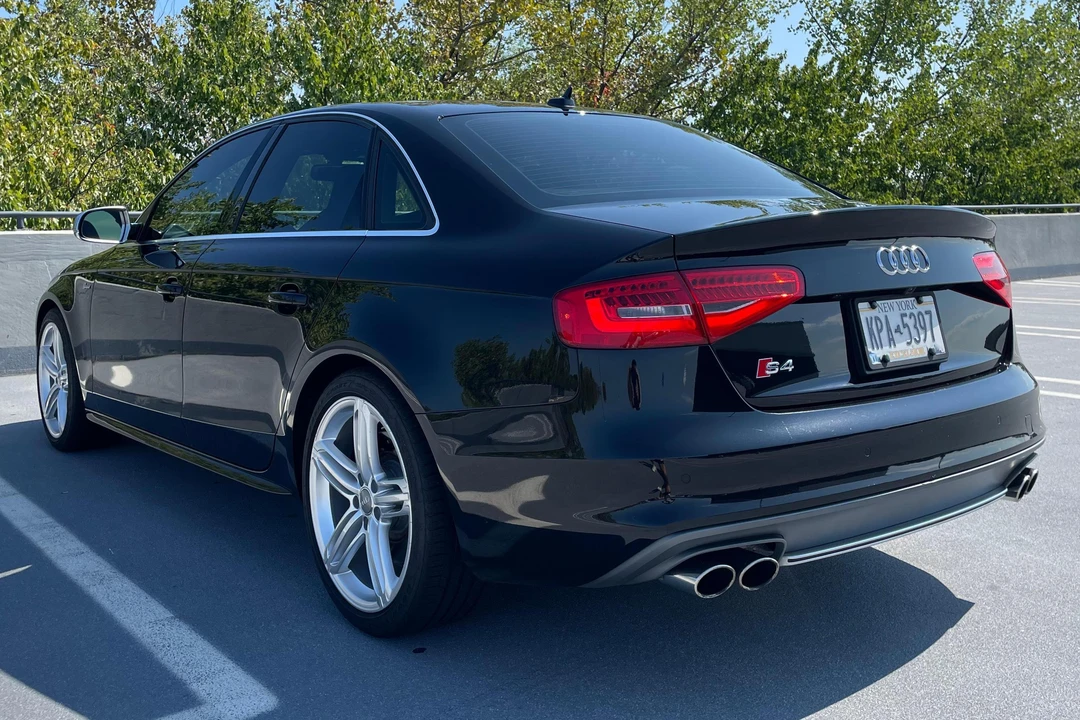 2015 Audi B8 S4 - Image 4 of 31