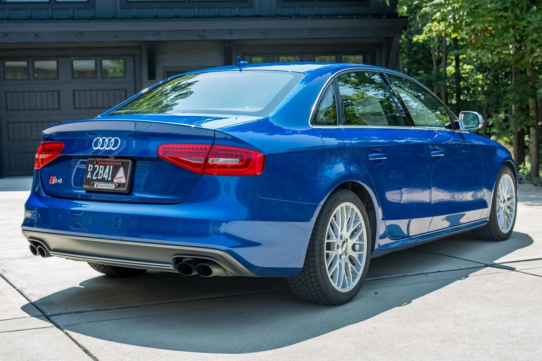 2015 Audi B8 S4 - Image 4 of 31