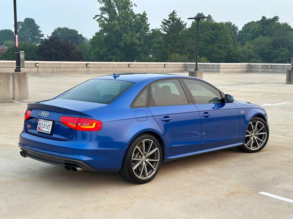 2015 Audi B8 S4 - Image 11 of 31