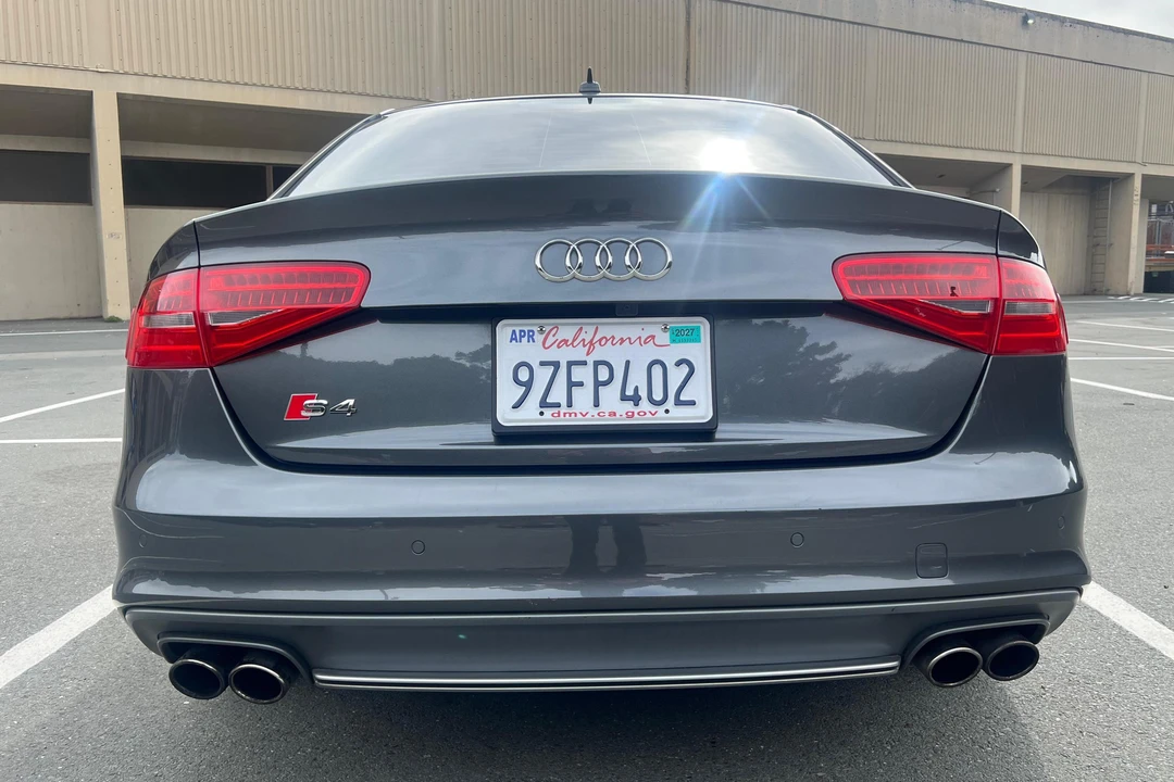 2015 Audi B8 S4 - Image 5 of 31