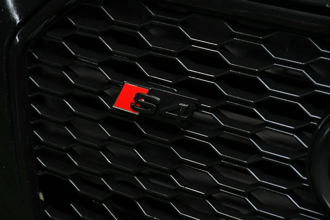2015 Audi B8 S4 - Image 14 of 31