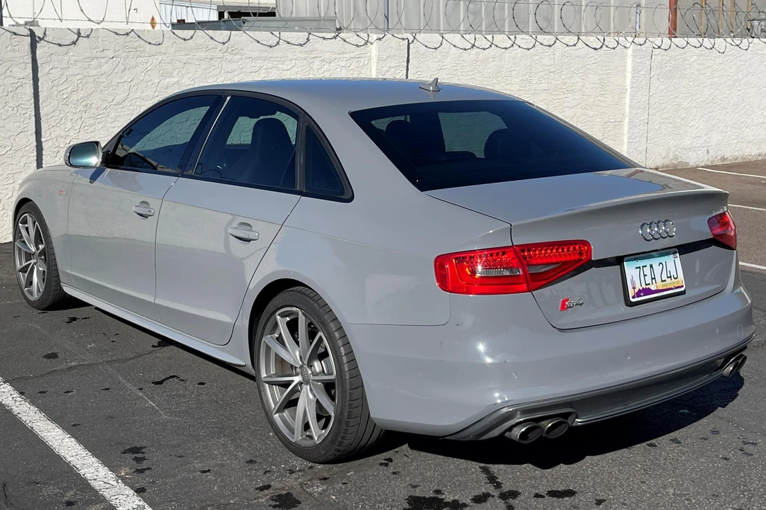 2015 Audi B8 S4 - Image 4 of 29
