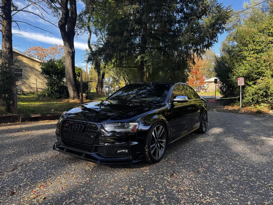 2015 Audi B8 S4 - Image 4 of 31