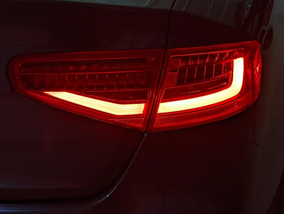 2015 Audi B8 S4 - Image 24 of 31