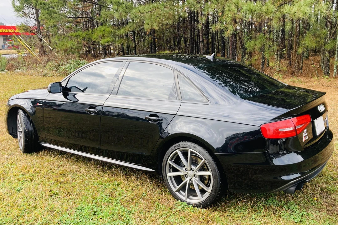 2015 Audi B8 S4 - Image 4 of 31
