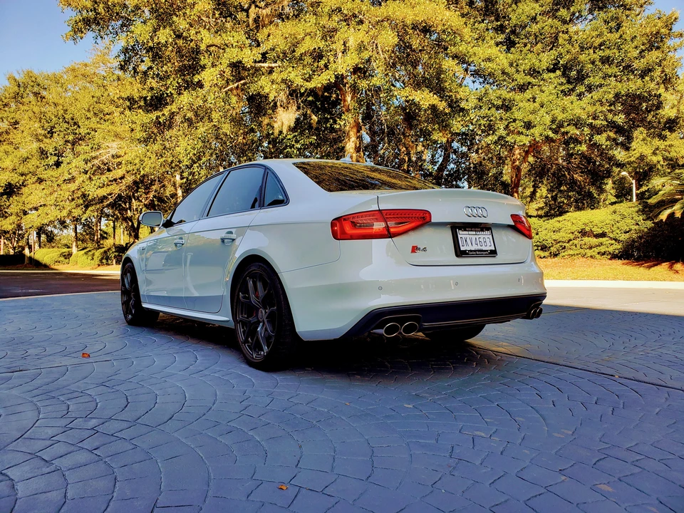 2015 Audi B8 S4 - Image 10 of 31