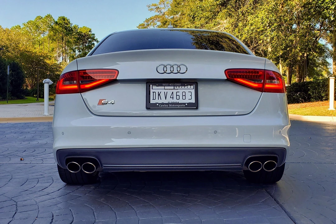 2015 Audi B8 S4 - Image 5 of 31