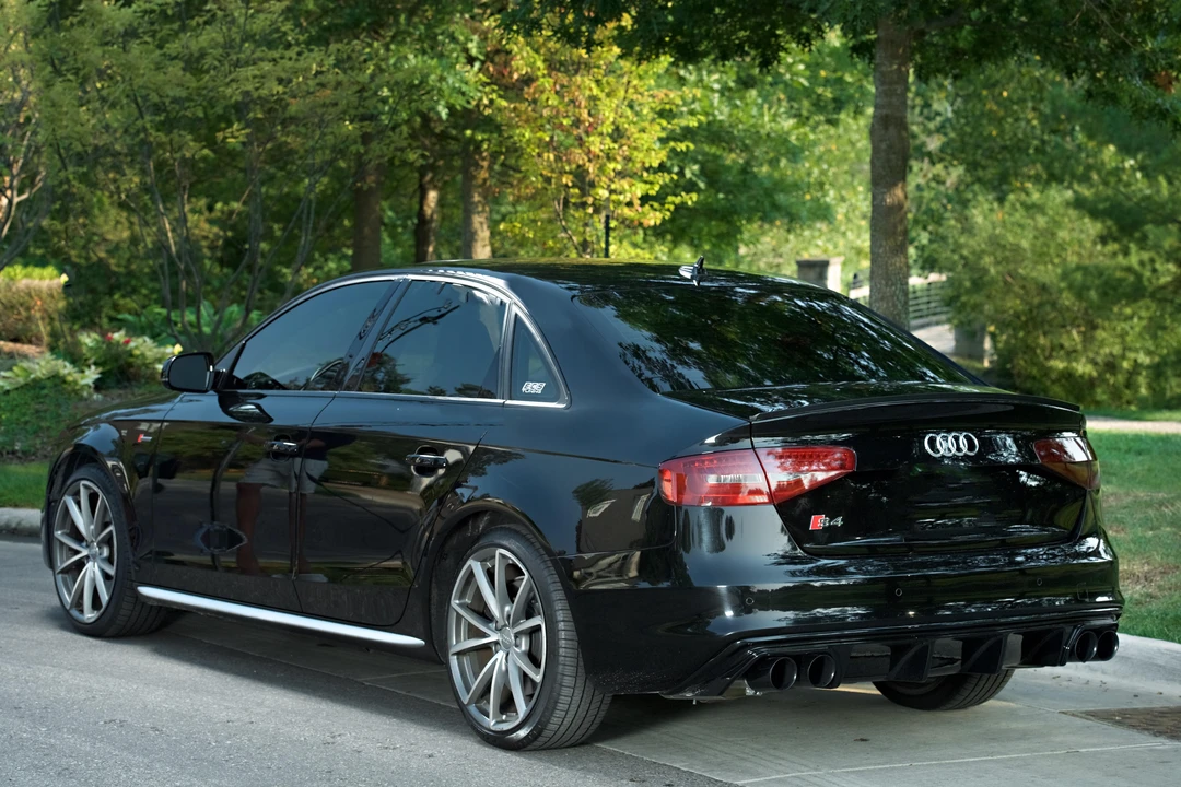 2015 Audi B8 S4 - Image 4 of 31