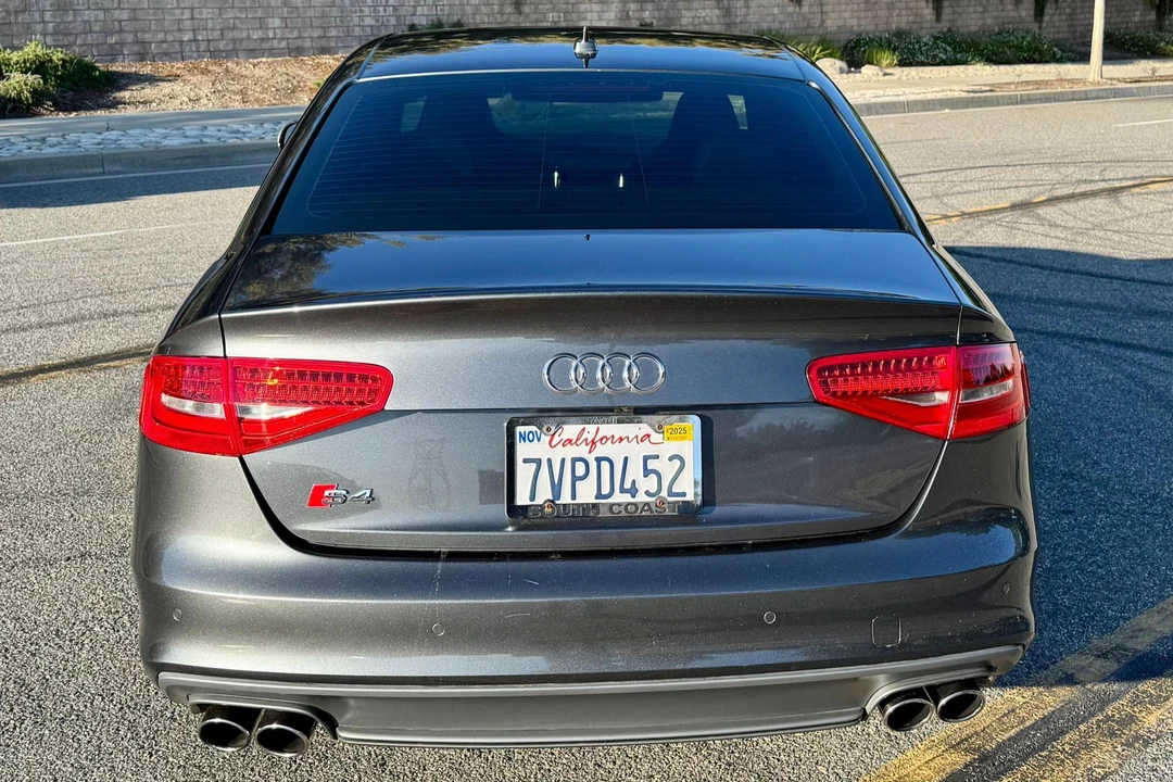 2015 Audi B8 S4 - Image 5 of 31