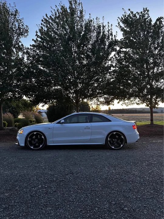 2015 Audi B8 S5 - Image 3 of 9