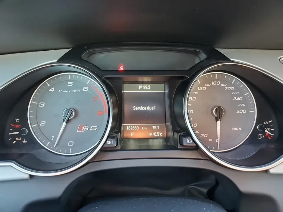 2015 Audi B8 S5 - Image 13 of 19