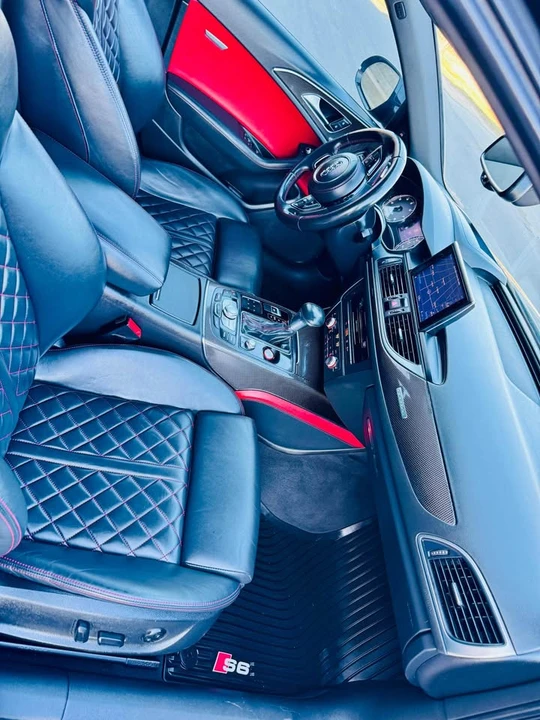 2015 Audi C7 S6 - Image 16 of 17