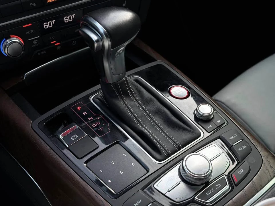 2015 Audi C7 S7 - Image 9 of 15