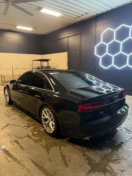 2015 Audi D4 S8 - Image 5 of 16