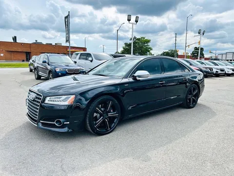 2015 Audi S8