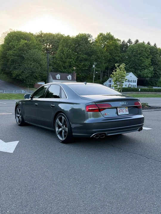 2015 Audi D4 S8 - Image 9 of 20