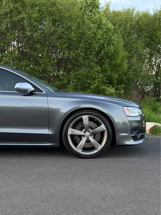 2015 Audi D4 S8 - Image 4 of 20