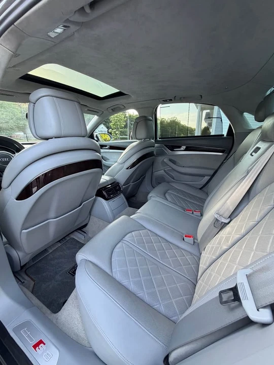 2015 Audi D4 S8 - Image 16 of 20