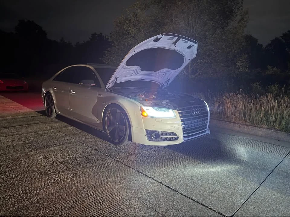 2015 Audi D4 S8 - Image 6 of 12