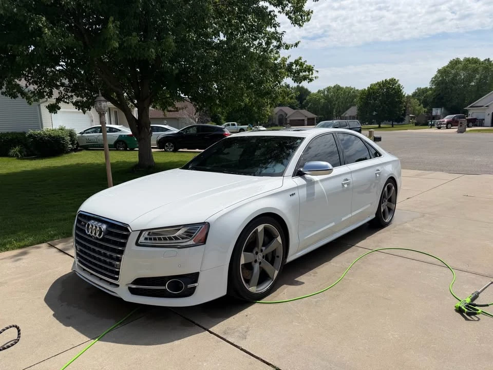 2015 Audi D4 S8 - Image 8 of 12