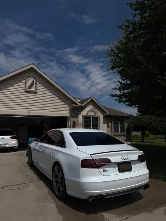 2015 Audi D4 S8 - Image 7 of 12