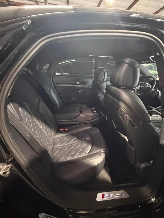2015 Audi D4 S8 - Image 4 of 4
