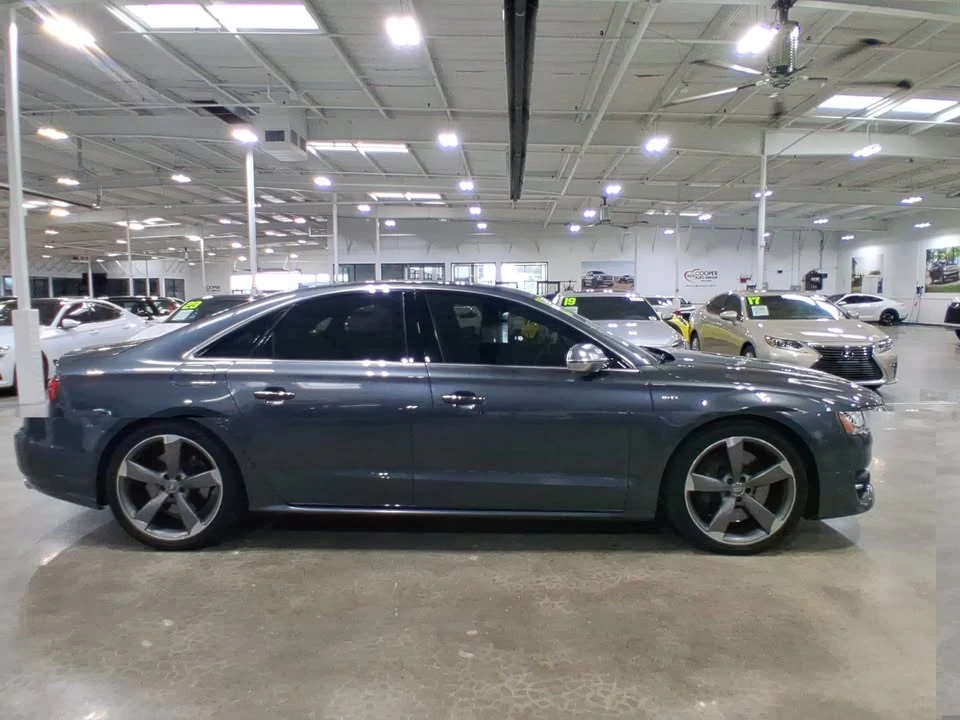 2015 Audi D4 S8 - Image 5 of 19