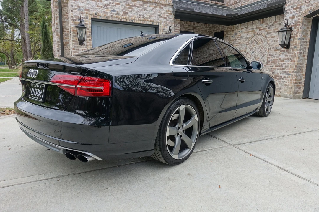 2015 Audi D4 S8 - Image 6 of 14