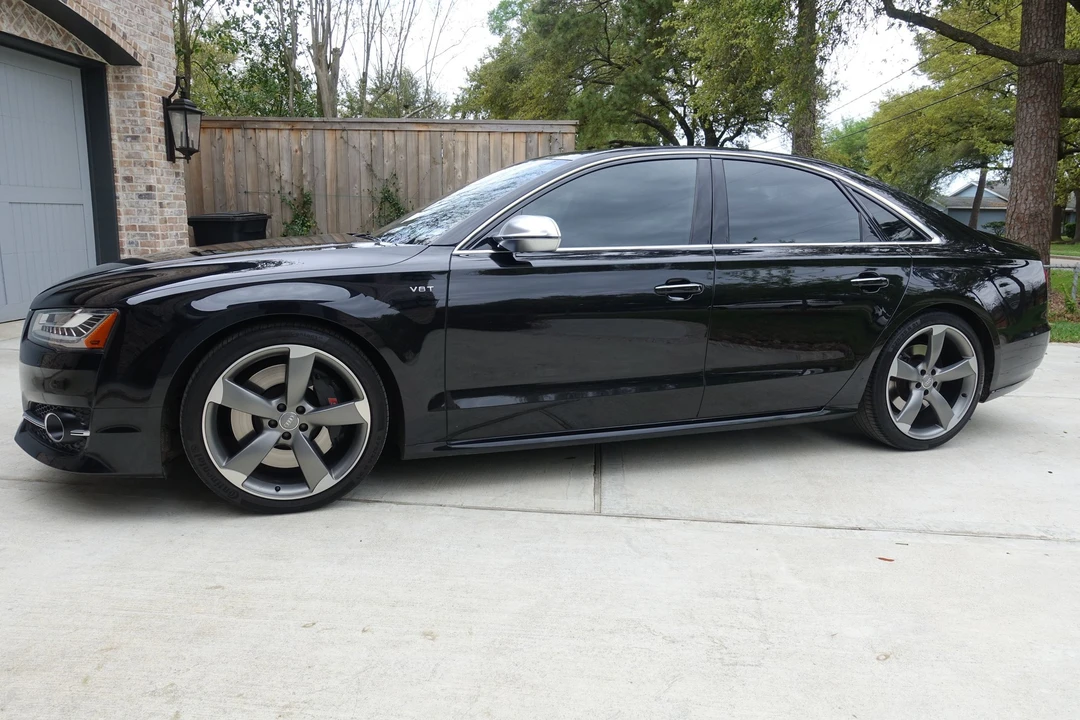 2015 Audi D4 S8 - Image 11 of 14