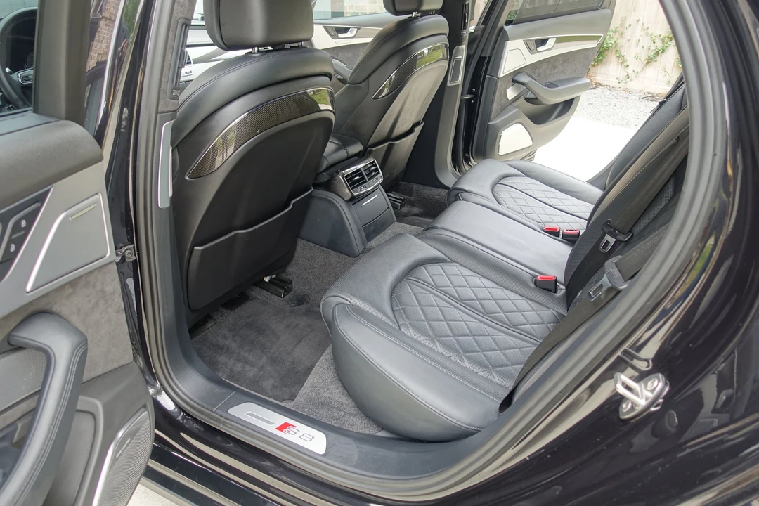 2015 Audi D4 S8 - Image 13 of 14