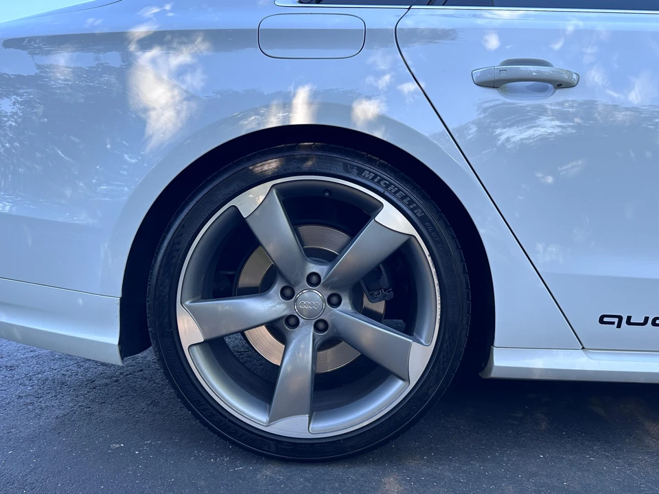 2015 Audi D4 S8 - Image 20 of 31