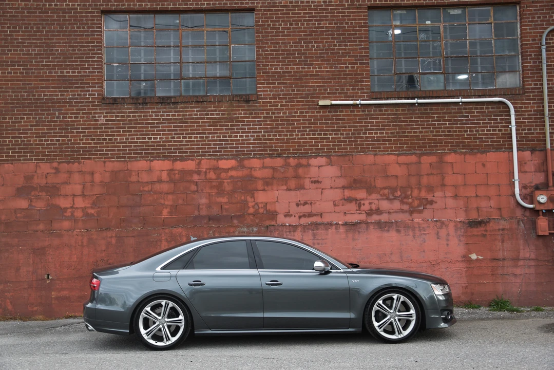 2015 Audi D4 S8 - Image 28 of 31
