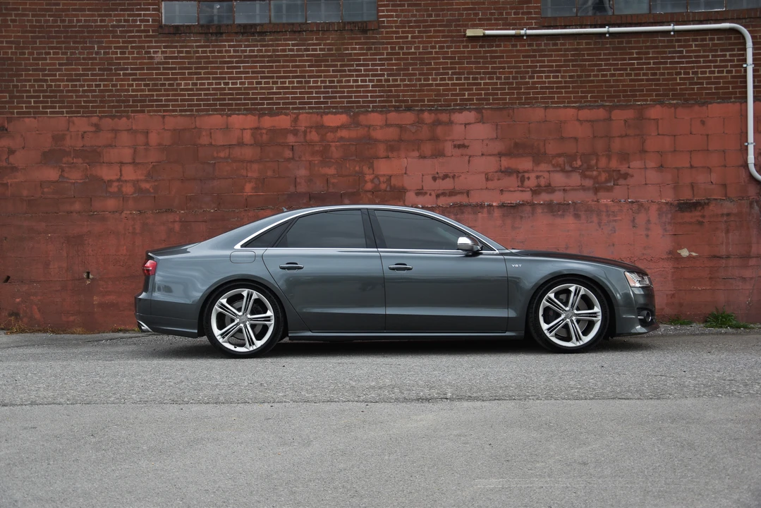 2015 Audi D4 S8 - Image 26 of 31
