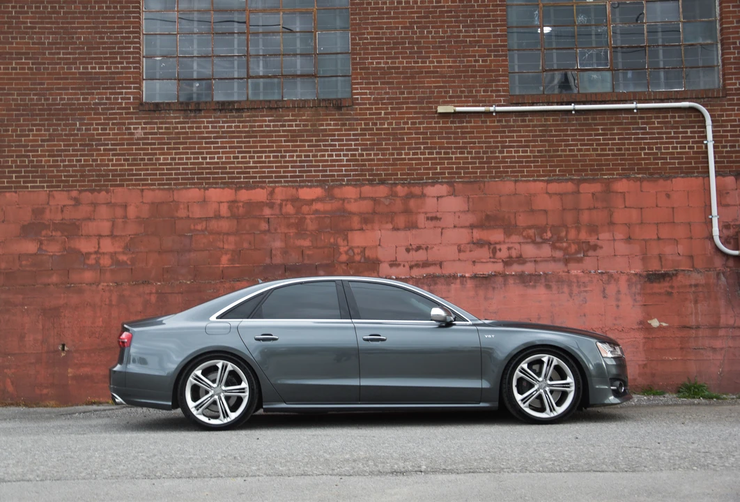 2015 Audi D4 S8 - Image 27 of 31