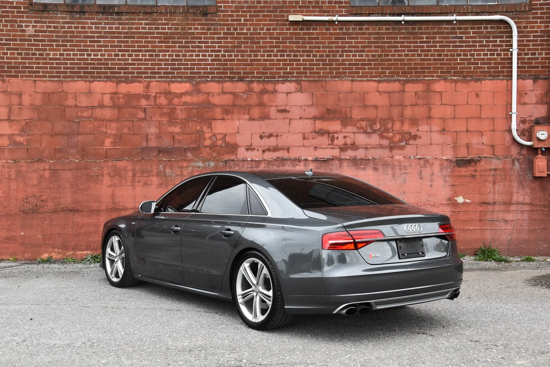 2015 Audi D4 S8 - Image 12 of 31