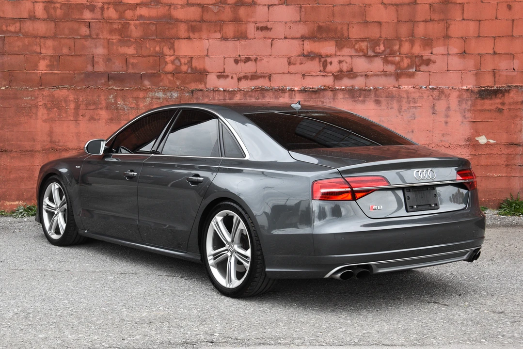 2015 Audi D4 S8 - Image 11 of 31