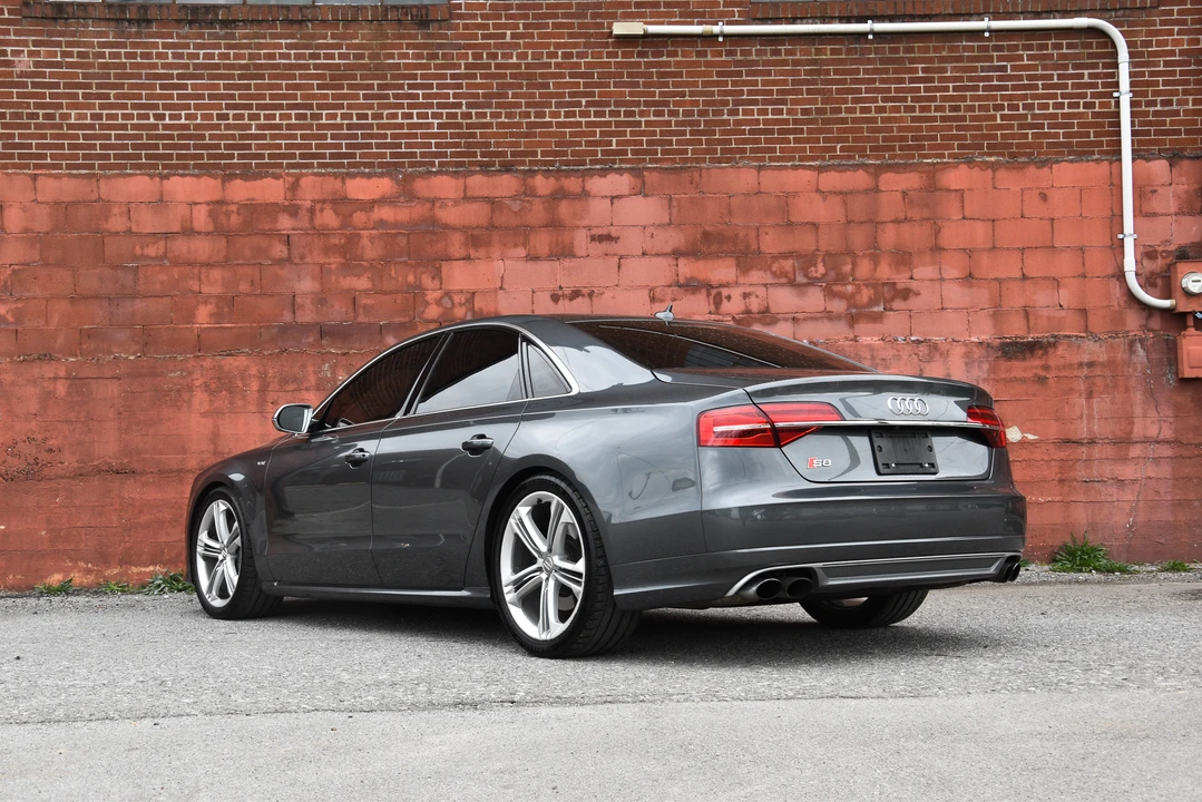 2015 Audi D4 S8 - Image 14 of 31