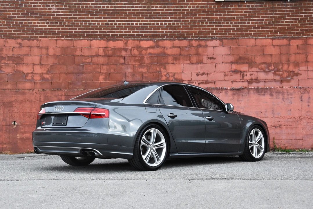 2015 Audi D4 S8 - Image 23 of 31