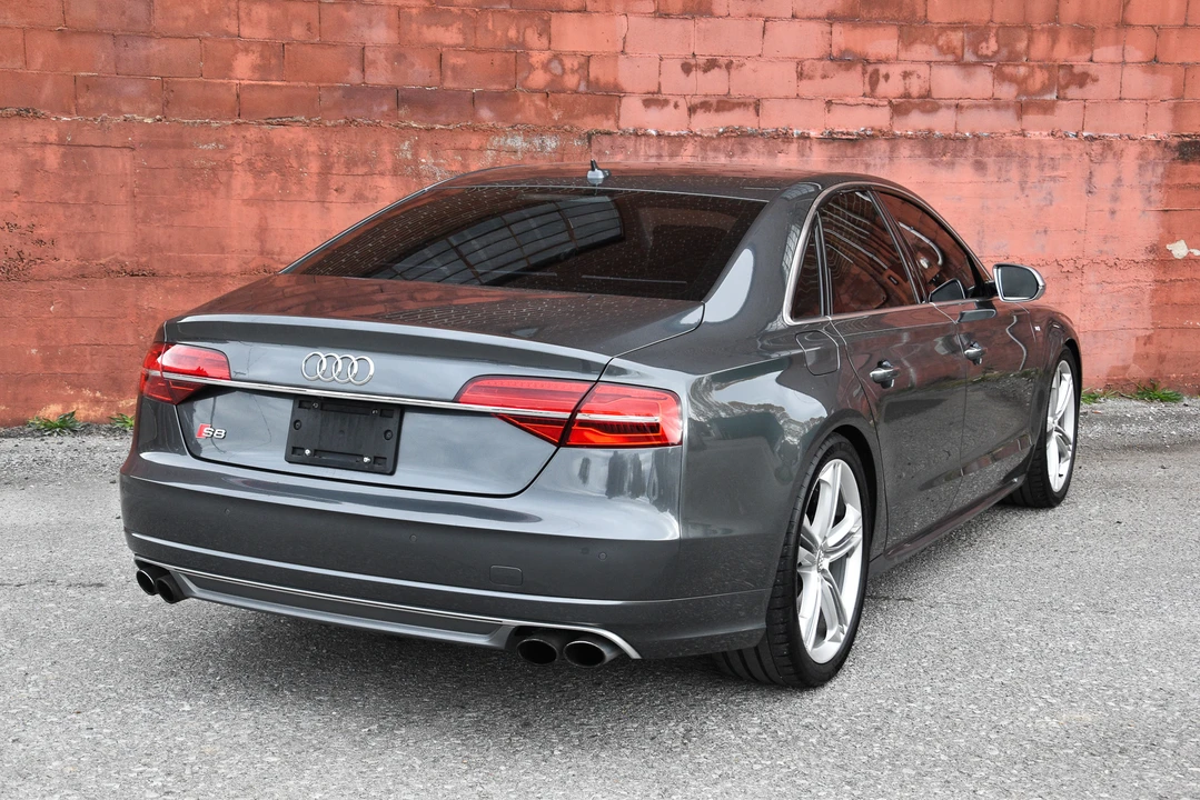 2015 Audi D4 S8 - Image 19 of 31