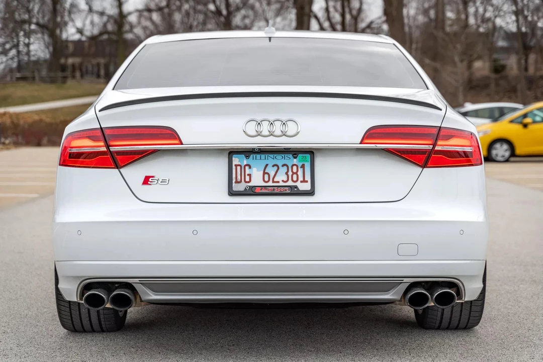 2015 Audi D4 S8 - Image 10 of 31